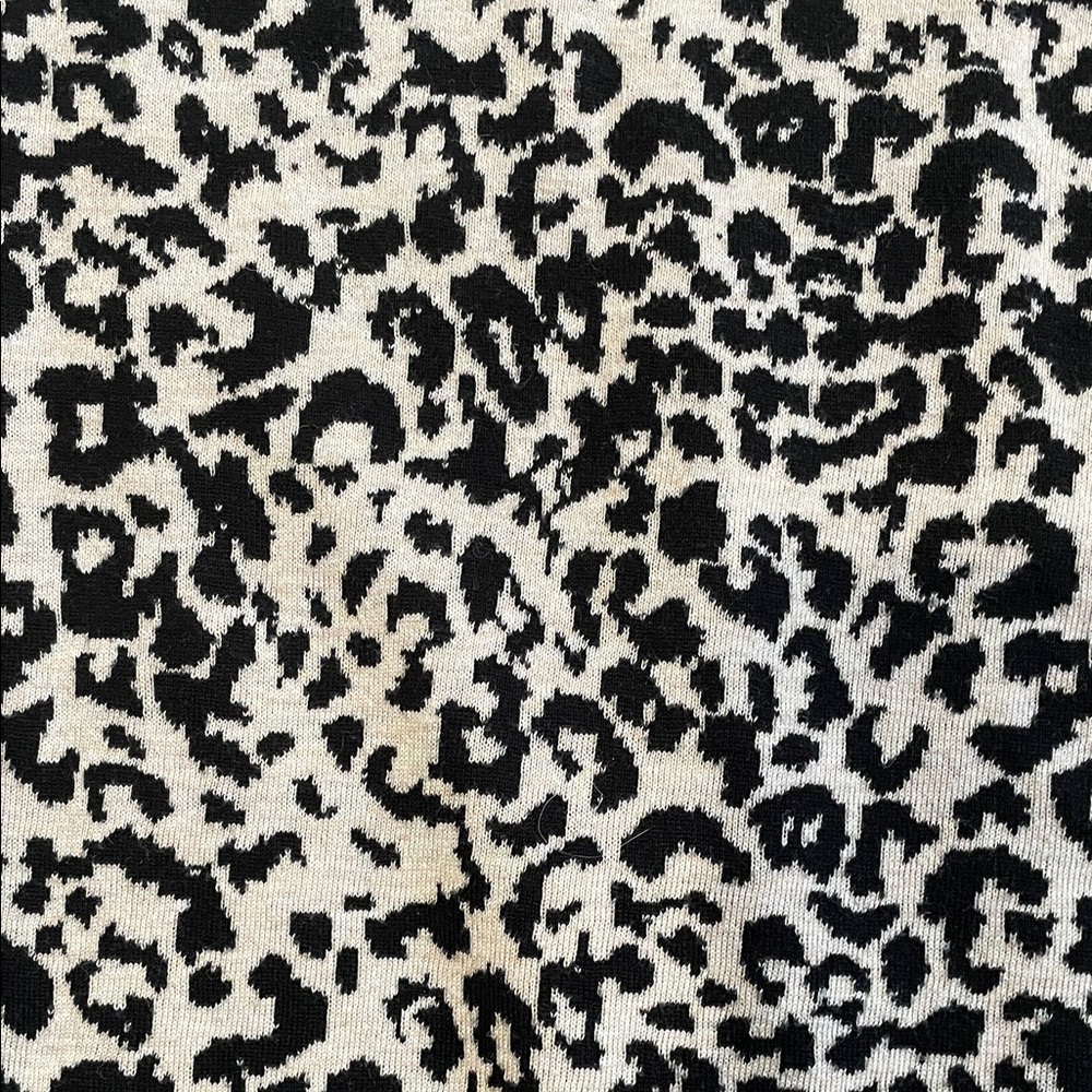 Calvin Klein Leopard Print Sweater - Picture 6 of 7